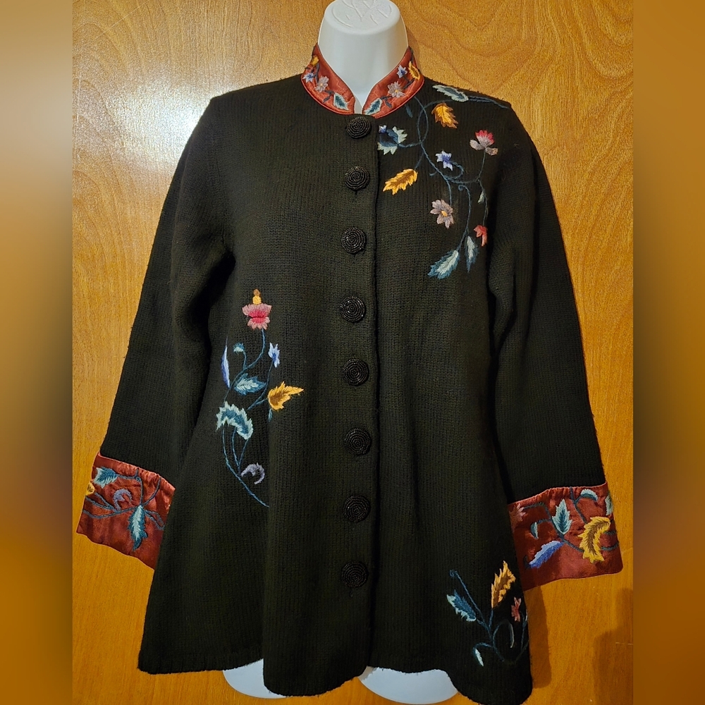 Norm Thompson Black Embroidered Wool Sweater